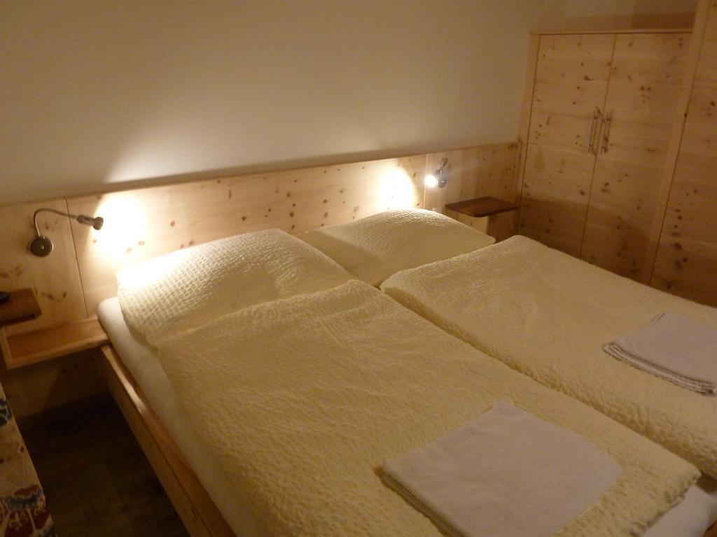 Appartement-Pension Familie Gewessler Bad Mitterndorf Cameră foto